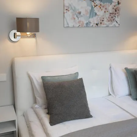 Quiet Kalnina * 里加