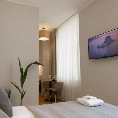 Quiet Kalnina Appartement *